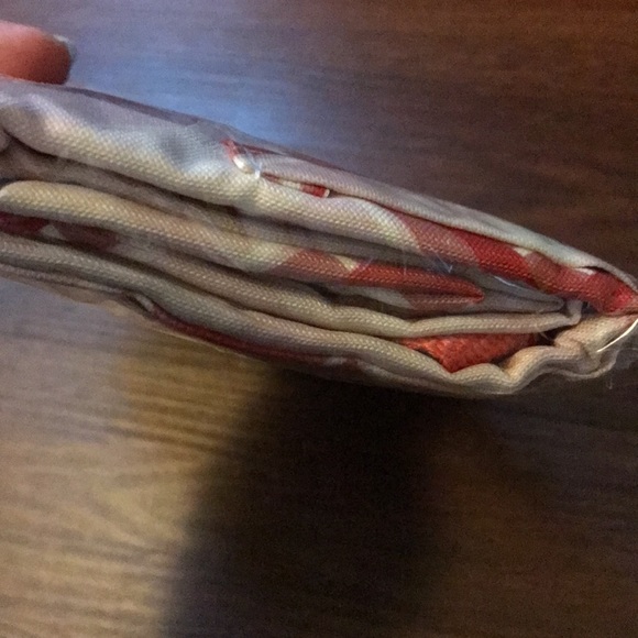 Sewing Down South Cooking Apron in Perfectly Plaid NEW - Picture 5 of 7